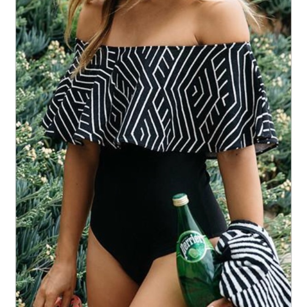 Beachsissi Lotus Leaf One Piece